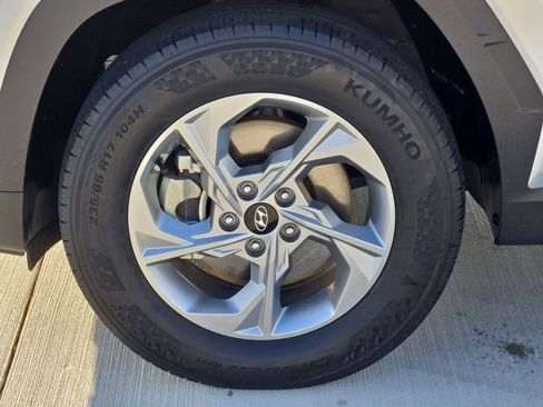 Used 2023 Hyundai Tucson SEL image 12