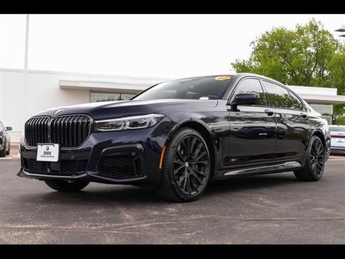 Used 2022 BMW 750i xDrive w/ Executive Package AWD/4WD image 1