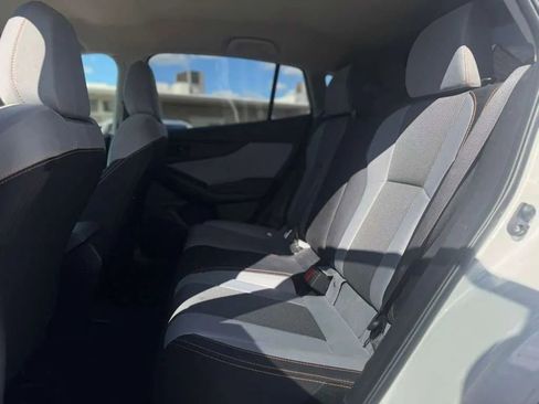 Used 2020 Subaru Crosstrek 2.0i Premium image 15