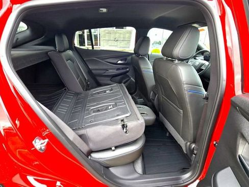 New 2026 Buick Envista Sport Touring w/ Convenience I Package FWD image 18