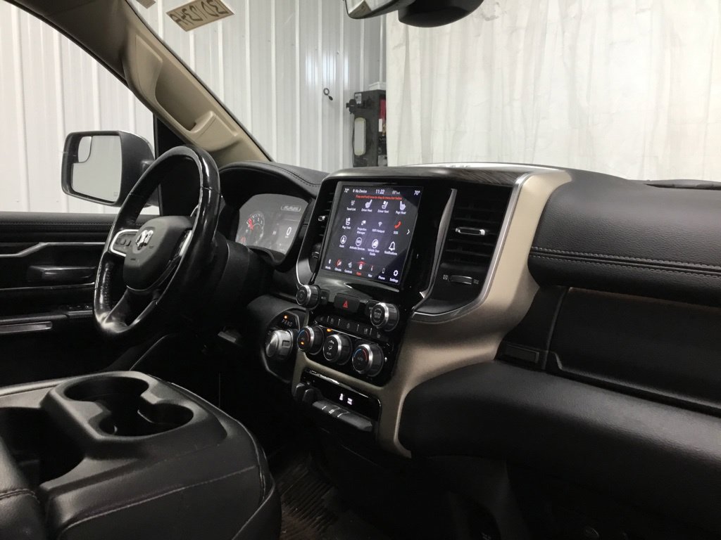 Used 2020 RAM 1500 Laramie AWD/4WD image 26