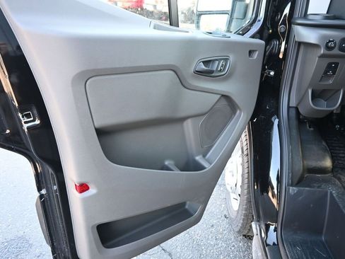 New 2026 Ford Transit 350 148 Medium Roof AWD image 16