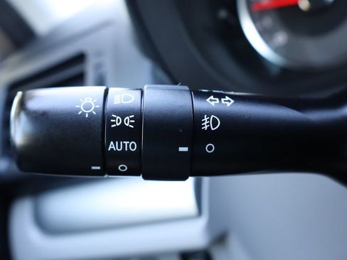 Used 2014 Subaru Forester 2.5i Limited w/ Popular Package #2 AWD/4WD image 32