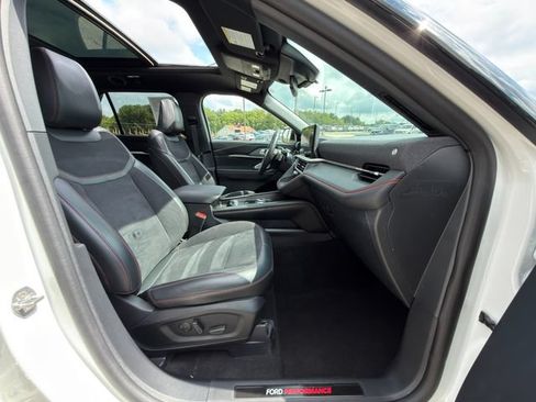 Used 2025 Ford Explorer ST w/ Sun And Sound Package AWD/4WD image 10