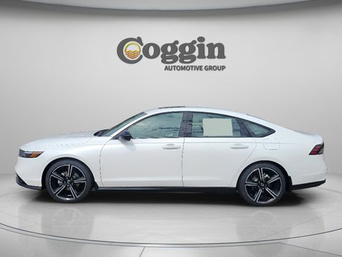 New 2026 Honda Accord SE image 2