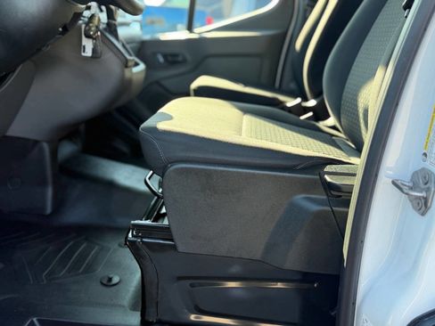 Used 2024 Ford Transit 250 Low Roof w/ Exterior Upgrade Package image 62