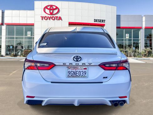 Used 2023 Toyota Camry SE w/ Convenience Package FWD image 6