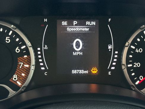 Used 2023 Jeep Renegade Latitude image 30