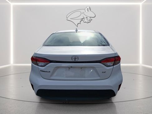 Used 2024 Toyota Corolla LE image 4