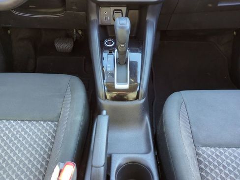 Used 2020 Nissan Versa S image 18