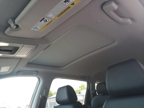 Used 2023 Honda CR-V EX-L image 14