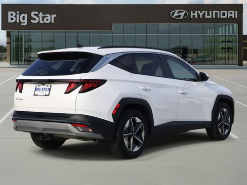 Certified 2025 Hyundai Tucson SEL image 4