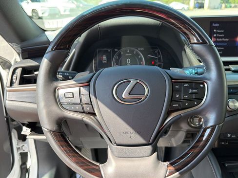 Certified 2021 Lexus ES 350 w/ Premium Package FWD image 19