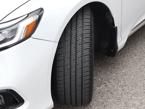 Used 2021 Honda Accord Touring image 45