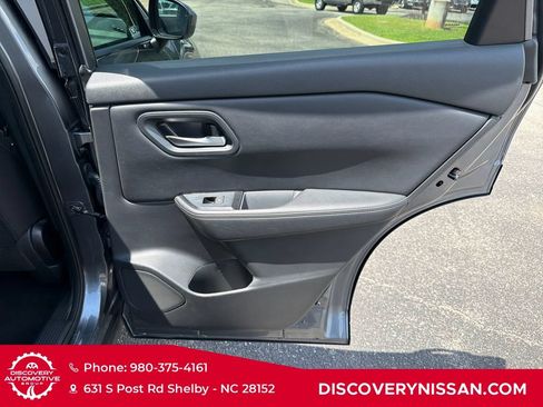 Certified 2024 Nissan Rogue SV AWD/4WD image 33