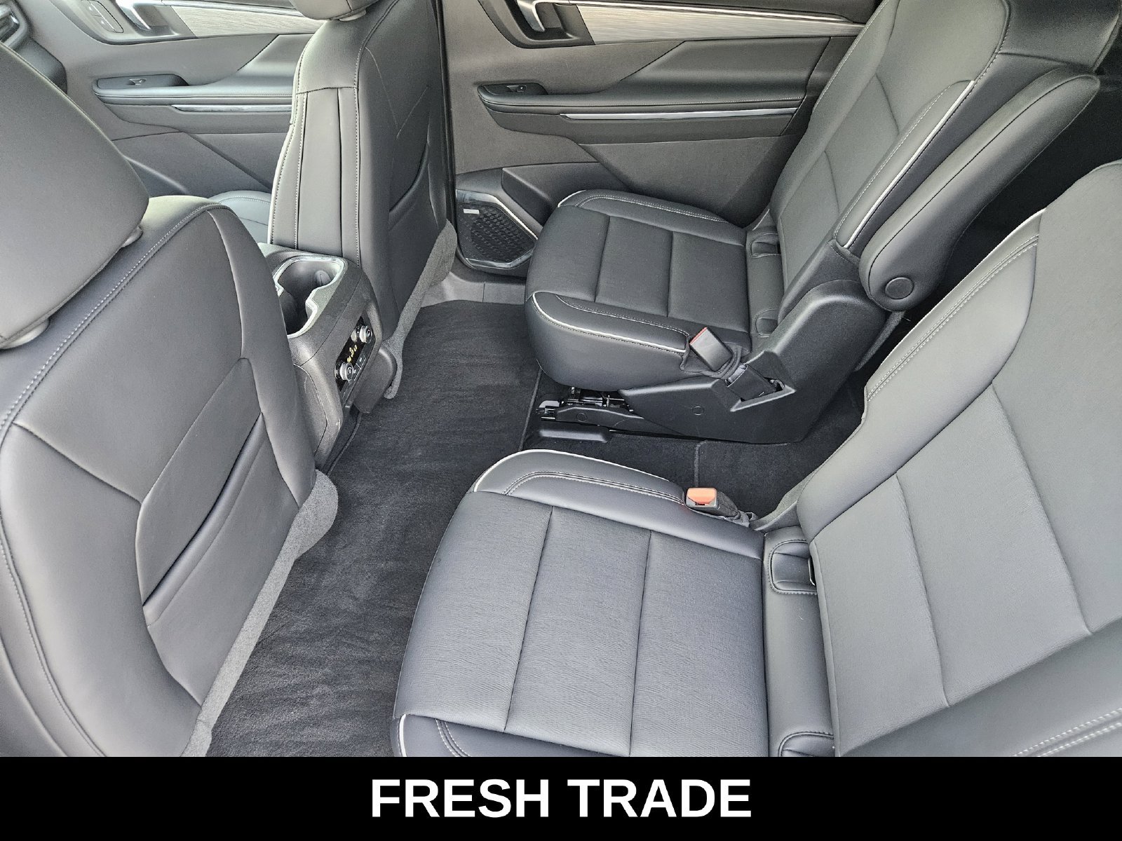 Used 2026 Buick Enclave Preferred FWD image 33