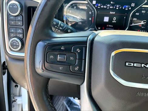 Used 2020 GMC Sierra 1500 Denali w/ Denali Ultimate Package AWD/4WD image 19