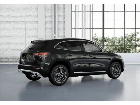 New 2026 Mercedes-Benz GLA 250 4MATIC image 20