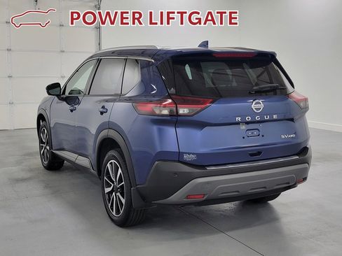 Used 2021 Nissan Rogue SV w/ Premium Package image 7