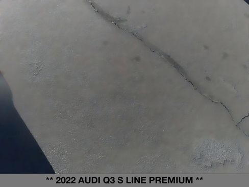 Used 2022 Audi Q3 2.0T Premium w/ Black Optic Sport Package image 6