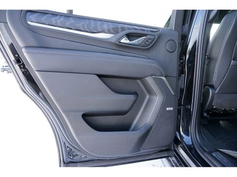 Used 2023 GMC Yukon Denali w/ Max Trailering Package image 19