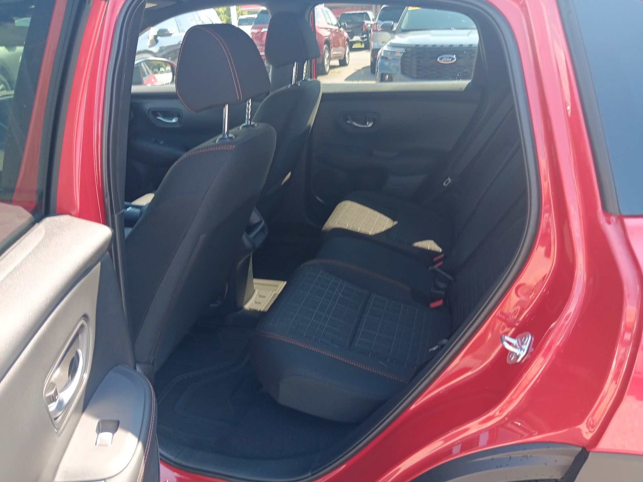 Used 2027 Honda HR-V Sport image 18