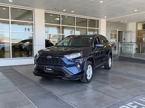 Certified 2021 Toyota RAV4 XLE AWD/4WD image 2