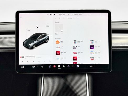 Used 2020 Tesla Model Y Long Range AWD/4WD image 10