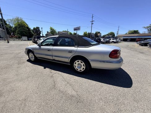 Used 1998 Lincoln Continental FWD image 38