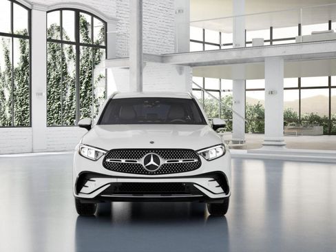 New 2025 Mercedes-Benz GLC 350e 4MATIC image 7