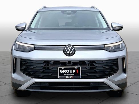 New 2026 Volkswagen Tiguan S AWD/4WD image 3
