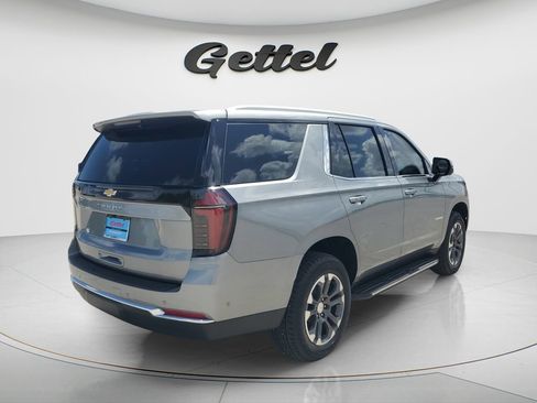 Used 2026 Chevrolet Tahoe LS RWD image 8