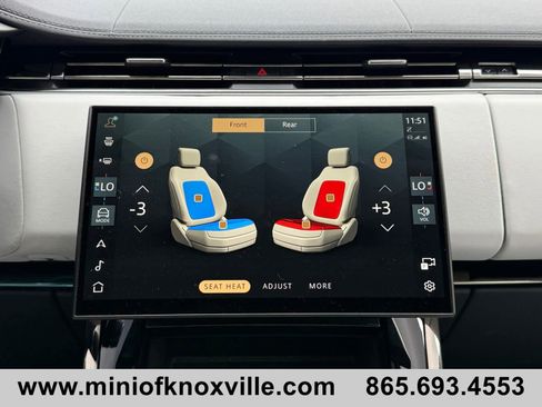 Used 2024 Land Rover Range Rover Sport SE image 25