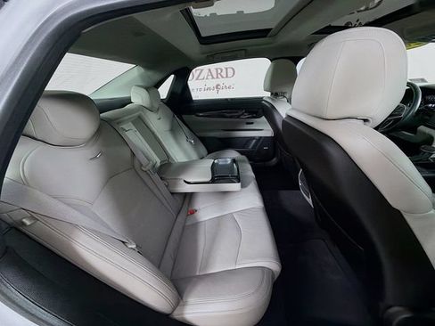Used 2017 Cadillac CT6 Luxury RWD image 34