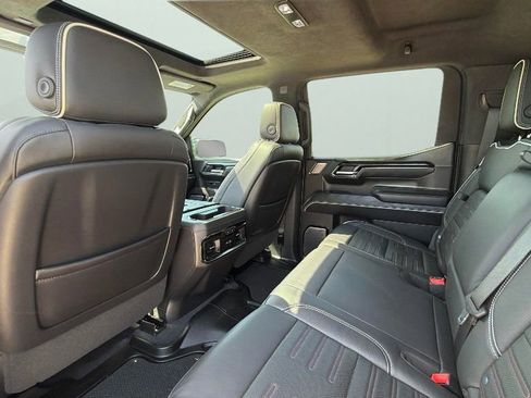 Certified 2022 GMC Sierra 1500 AT4X AWD/4WD image 29