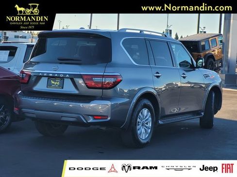 Used 2024 Nissan Armada SV RWD image 4