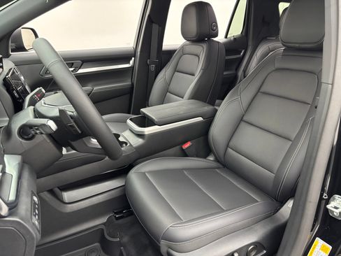 New 2027 GMC Terrain Elevation w/ Elevation Premium Package FWD image 18