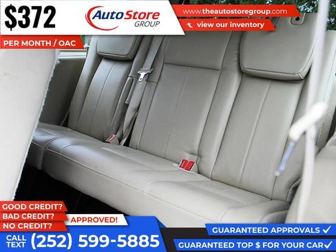 Used 2016 Ford Expedition EL XLT w/ Equipment Group 202A RWD image 11