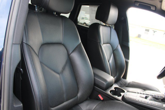 Used 2017 Porsche Macan S AWD/4WD image 14