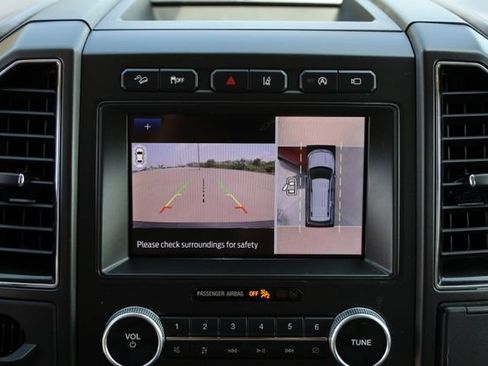 Used 2020 Ford Expedition Max Limited w/ Equipment Group 302A AWD/4WD image 21