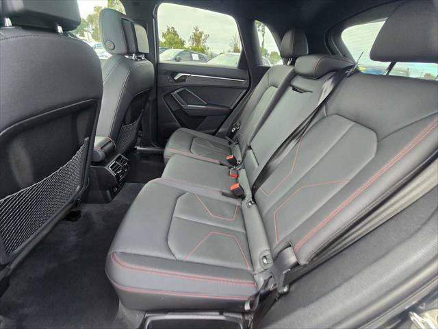 Used 2025 Audi Q3 2.0T Premium Plus w/ Premium Plus Package AWD/4WD image 18