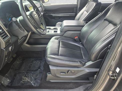 Used 2021 Ford Expedition XLT RWD image 16