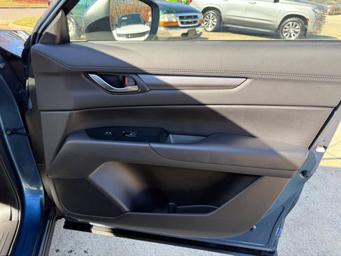 Used 2018 MAZDA CX-5 Touring image 25