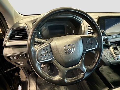 Used 2023 Honda Odyssey EX-L image 10