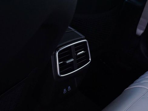 Certified 2025 Genesis G70 3.3T Advanced w/ Sport Prestige Package image 19