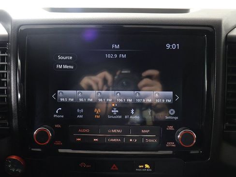 Used 2024 Nissan Frontier PRO-4X w/ Off-Road Protection Package AWD/4WD image 39