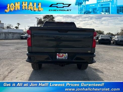 New 2026 Chevrolet Silverado 1500 ZR2 image 10