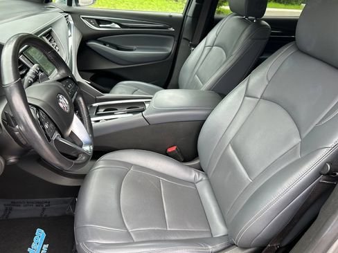 Used 2024 Buick Enclave Premium AWD/4WD image 12