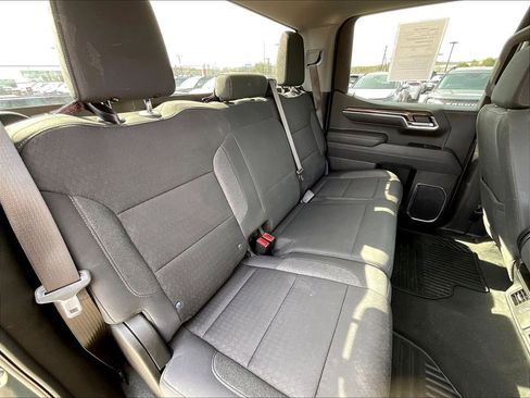 Used 2025 Chevrolet Silverado 1500 LT AWD/4WD image 15