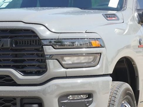 New 2026 RAM 3500 Big Horn AWD/4WD image 4